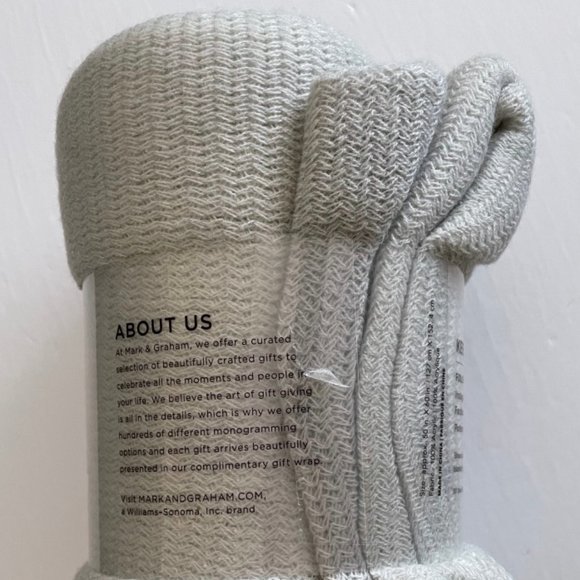 Mark and Graham blanket/throw NEW - Picture 5 of 5